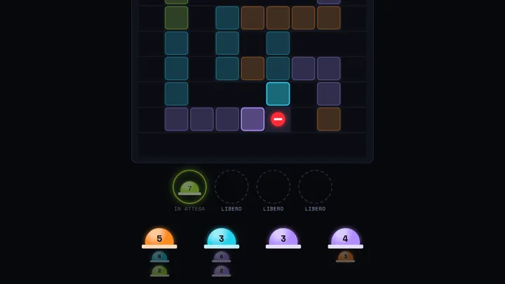 SYM Swarm: una partita, con gli sciami nelle colonne e gli attracchi, di notte